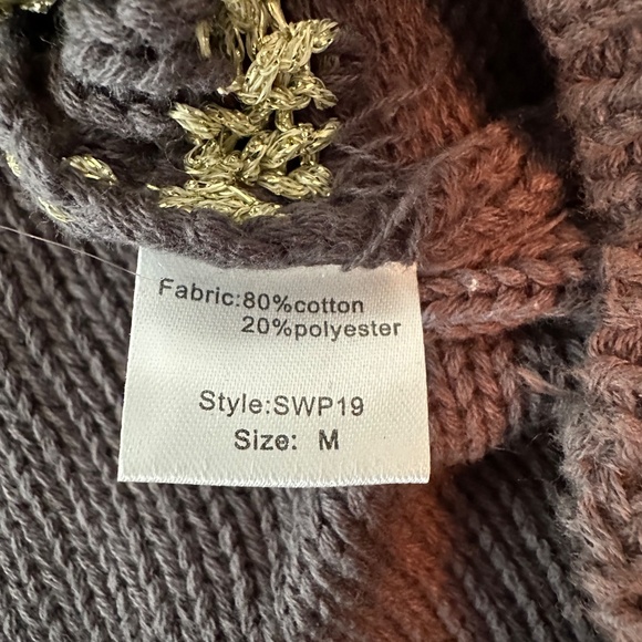 Elan- new w/ out tag size Med - Picture 7 of 7